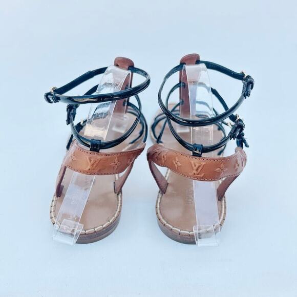 Louis Vuitton Gladiator Sandals Flats Strappy
Black LV Logo Leather 41 Ankle 11 - Picture 7 of 14